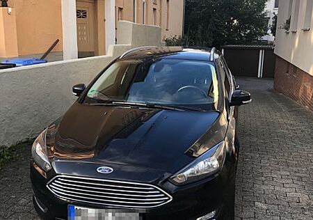 Ford Focus 2,0 TDCi 110kW Titanium Turnier Titanium