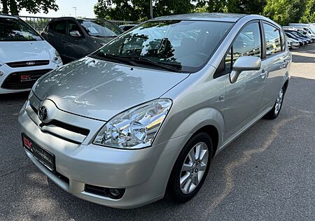 Toyota Corolla Verso 1.8 Executive Aut Navi 7 Sitz Kame