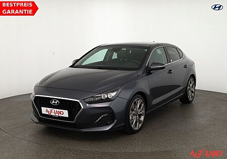 Hyundai i30 Fastback 1.4 T-GDI Style LED Navi Kamera DAB