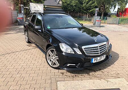 Mercedes-Benz E 200 CDI T BlueEFFICIENCY -