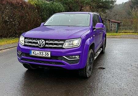 VW Amarok Volkswagen 3.0 l V6 Schwarz / Lila foliert