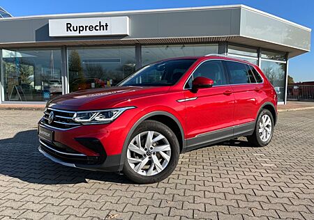 VW Tiguan Volkswagen Elegance Matrix Navi ACC Kamera Alarm App