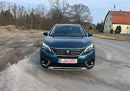 Peugeot 5008 BlueHDi 130 Allure