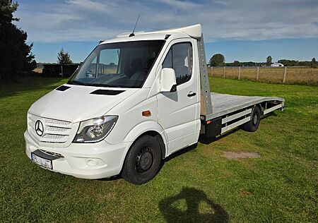 Mercedes-Benz Sprinter Mercedes Abschleppwagen Autotransporter