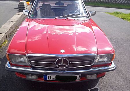 Mercedes-Benz SL 300