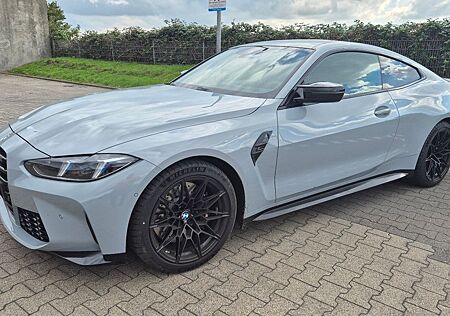 BMW M4 gebraucht kaufen BMW M4 Baureihe Coupe M xDrive Competition