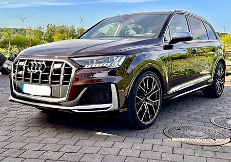 Audi SQ7 TFSI, Pano, 7 Sitze, AHK, StHz, Massage