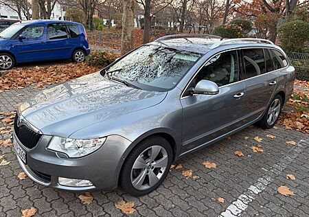 Skoda Superb 2.0 TDI 125kW DSG Elegance Combi Elegance