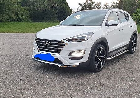 Hyundai Tucson 2.0 CRDi Auto Premium 4WD Premium