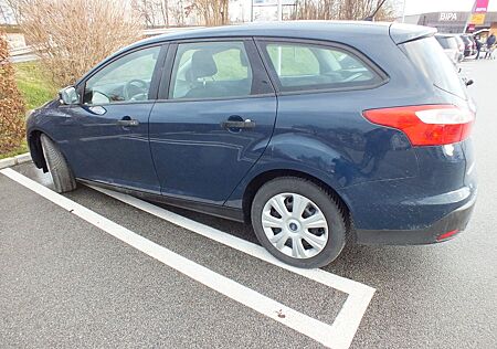 Ford Focus 1,0 EcoBoost 74kW Ambiente Turnier Amb...