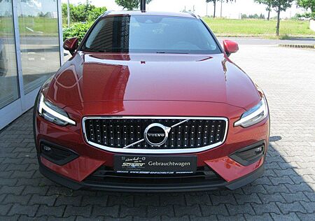 Volvo V60 CC V60 Cross Country Pro D4 AWD V60 Cross Country P