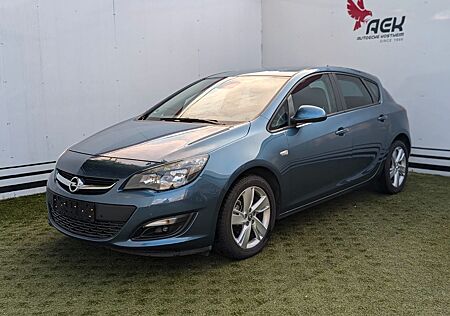 Opel Astra J Lim. 5-trg. Style