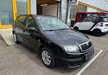 Skoda Fabia Cool Edition,Klima,8fach,Orig.97TKM