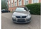 VW Touran Volkswagen Trendline+2.0TDI+7SITZE+KLIMAA.+TÜV 12-25