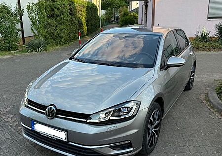VW Golf Volkswagen Standheizung, Matrix LED - 1.5 TSI ACT DSG
