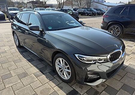BMW 330e Touring M Sport Aut LED AHK Navi LiveCockp.