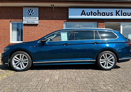 VW Passat Variant Volkswagen Passat Var. Elegance 200PS TDi R-Line DCC/IQ/AHK