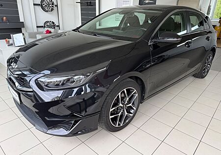 Kia Cee'd CEED 1.5 T-GDI Spirit
