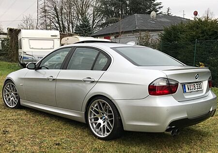 BMW 330i N52 Performance ESD M3 Sitze 19 CSL Felgen