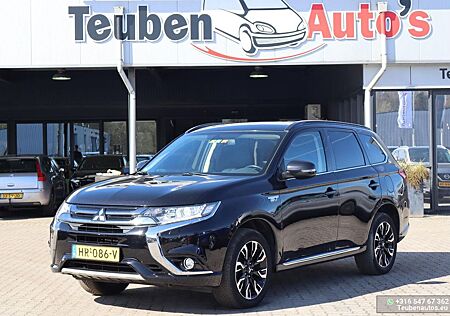 Mitsubishi Outlander 2.0 PHEV Business Edition navi Tempoma