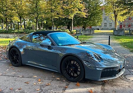Porsche 992 911 Targa 4 GTS () *Lift/Matrix-LED*
