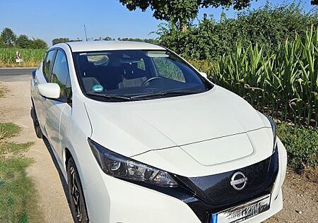 Nissan Leaf 1. Hand 39 kWh Acenta