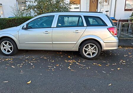 Opel Astra Caravan 1.8 -