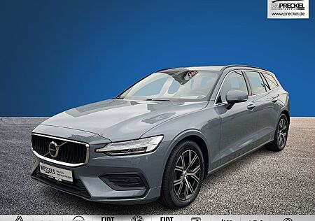 Volvo V60 Core B4 DKG / Navi