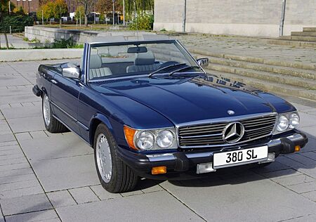 Mercedes-Benz SL 380