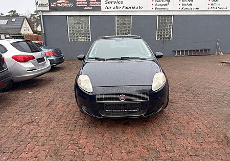 Fiat Grande Punto 1.4 8V Dynamic TÜV NEU