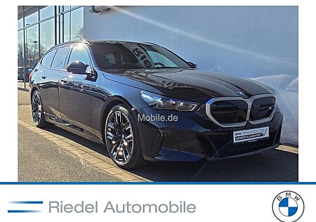 BMW i5 M60 xDrive Komfortsitze Panorama Klimaaut.