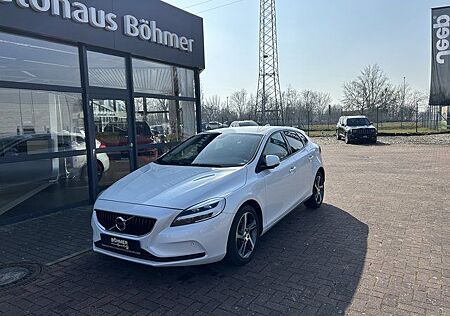 Volvo V40 Momentum