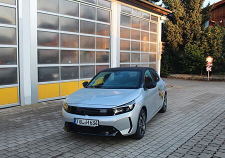 Opel Corsa F GS~NAVI~KAMERA~SITZHEIZUNG