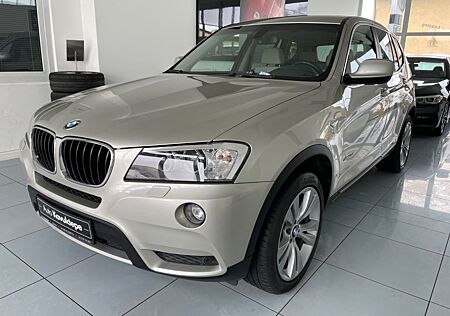 BMW X3 xDrive20dAut.NaviPro,Xenon,Panor.Leder,19"