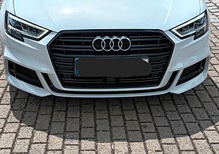 Audi A3 SB 35TFSI 3x S line AHK ACC Kam Matrix