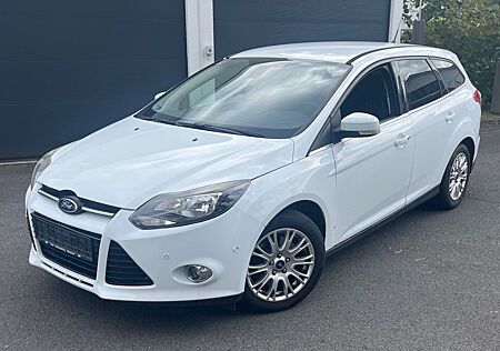 Ford Focus Turnier 2,0TDCi Aut. Getriebe Reifen Neu