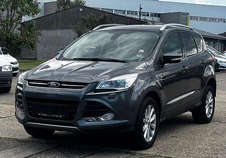Ford Kuga 2.0 TDCI 4X4 AUTOMATIK EURO 6 NAVI SHZ