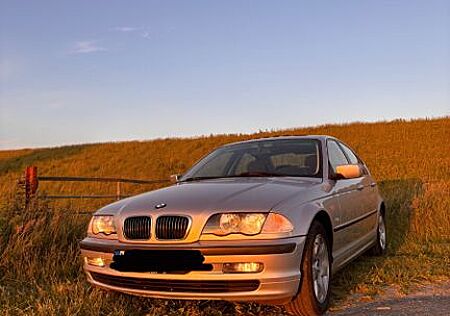 BMW 320 gebraucht kaufen BMW 320i E46