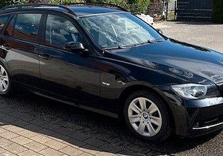 BMW 318i touring -