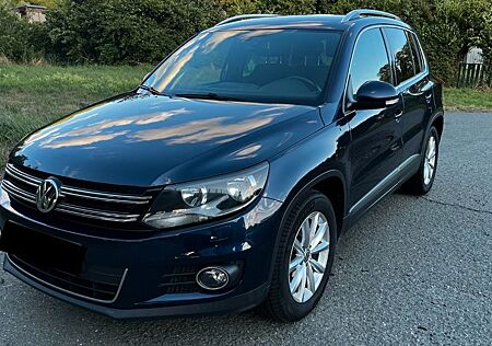 VW Tiguan Volkswagen 2.0 TDI SCR BMT LOUNGE Sport & Style ...