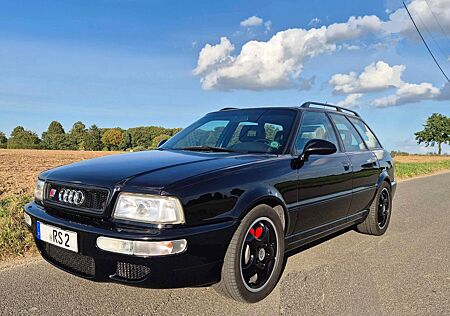 Audi RS2