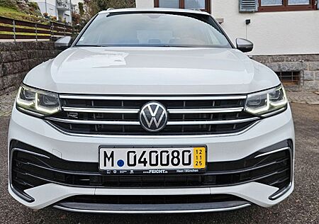 VW Tiguan Allspace Volkswagen 2.0 TSI OPF 140kW DSG 4MOTIO...