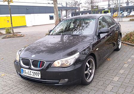 BMW 523i -560L (Preis VHB)