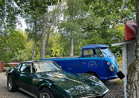 Chevrolet Corvette Stingray C3 V8 Matching Numbers 350 PS