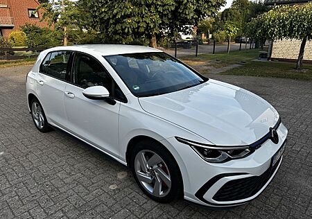 VW Golf Volkswagen 8 GTE - Hybrid