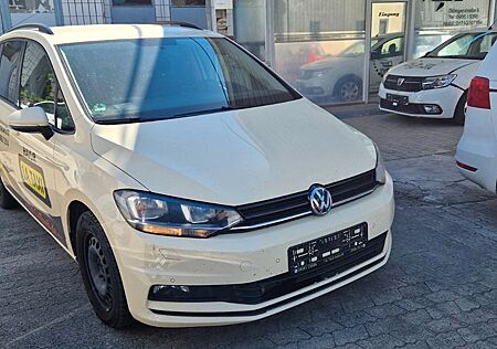VW Touran Volkswagen 2.0 TDI SCR DSG 2.Hand,7-Sitzer....
