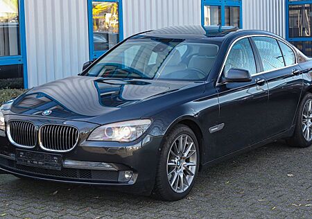 BMW 730d *HEADUP*S.DACH*MEMORY*KAMERA*LEDER*XENON*AHK