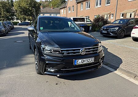 VW Tiguan Allspace Volkswagen 2.0 TDI DSG 4MOTION R-Line 7Sitz