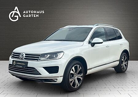 VW Touareg Volkswagen V6 3.0TDI Exclusive 4Motion Kamera Leder