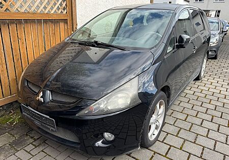 Mitsubishi Grandis 2.4 Intense